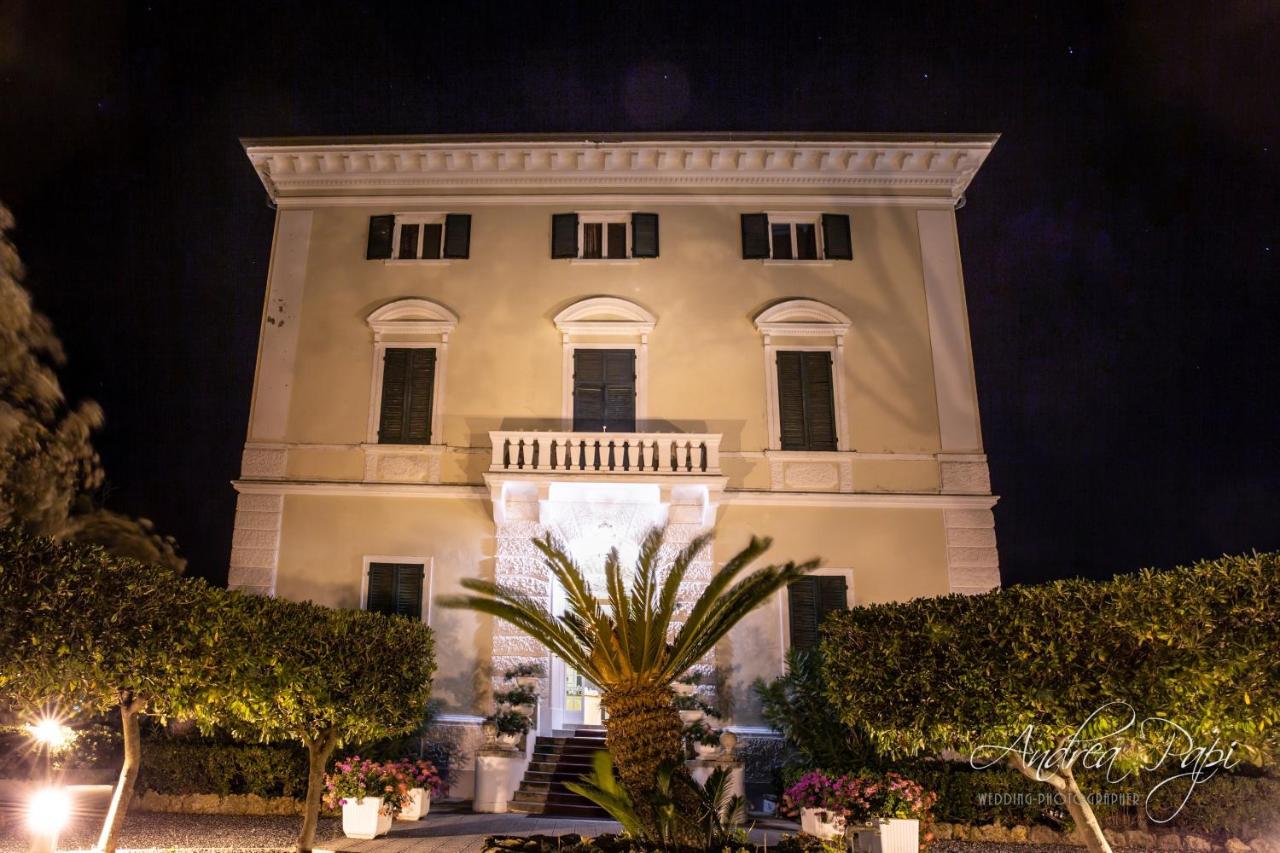 Parisi Grand Hotel