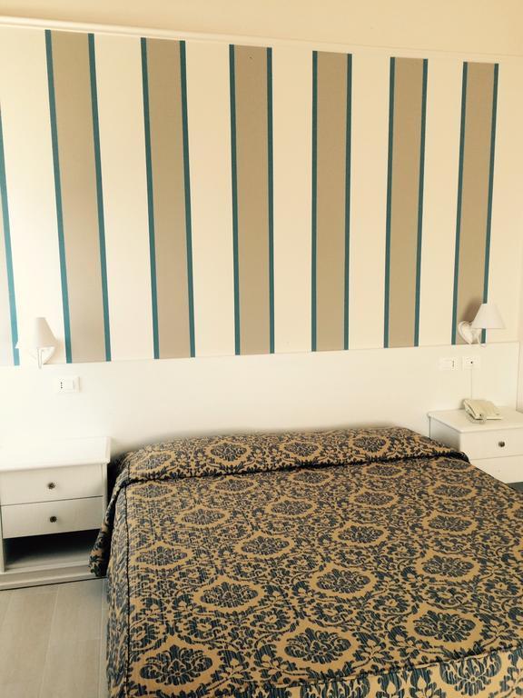 Parisi Grand 4*