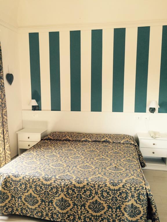 Parisi Grand 4*