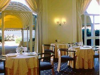 Hotel Parisi Grand 4*