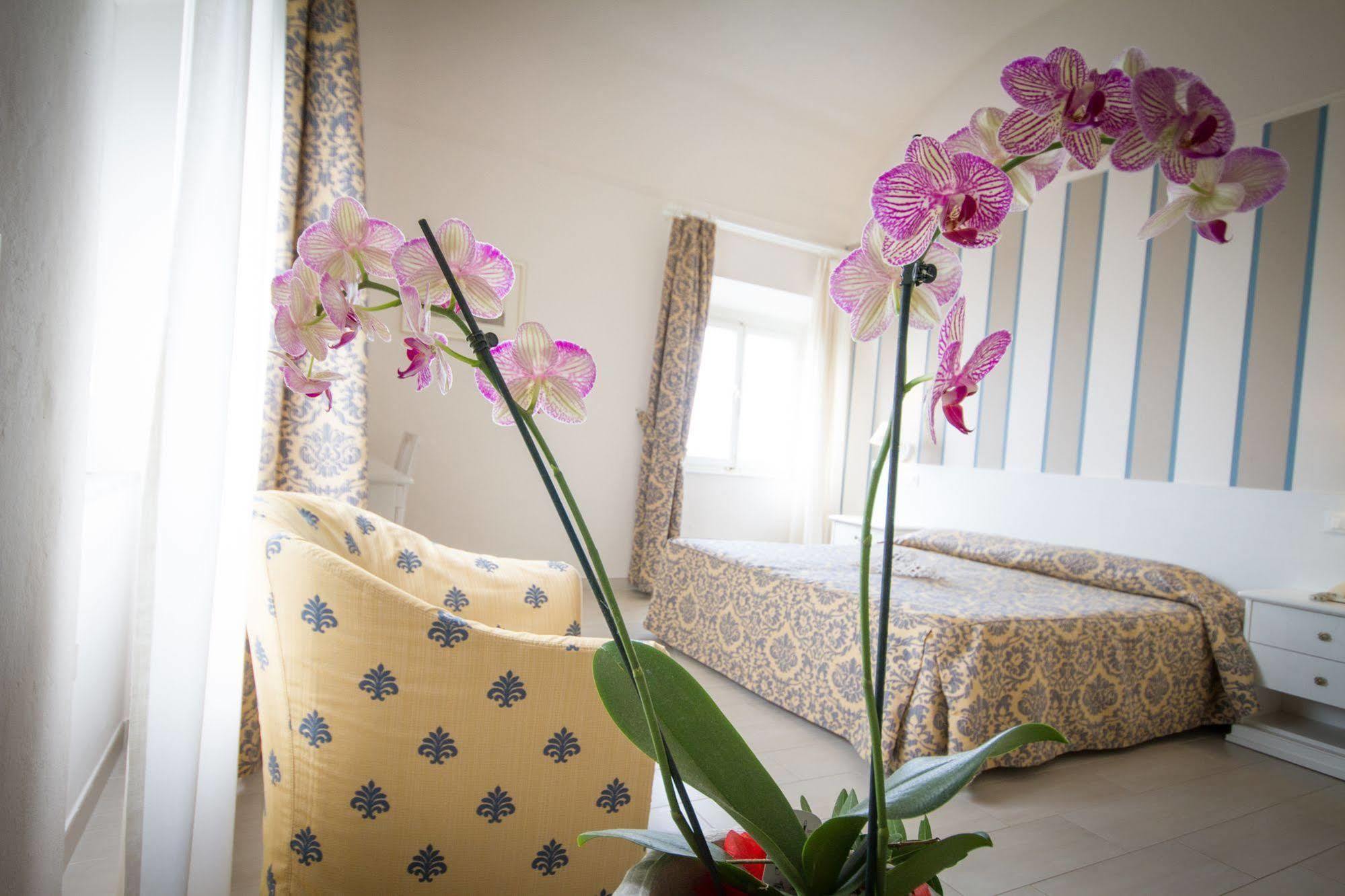 Hotel Parisi Grand